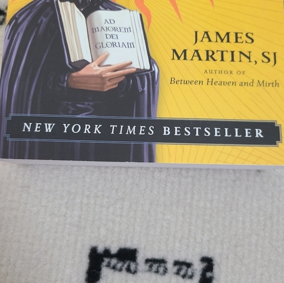 ⭐️40% Off⭐️ The Jesuit Guide to (Almost) Everything - Picture 6 of 9